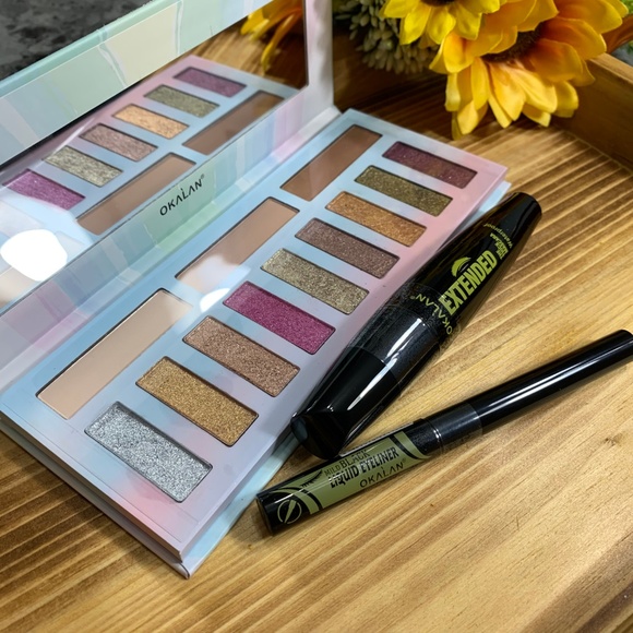 🌸SOLD 🔥✨💃Okalan Eye Kit Metallic Glitter - Picture 5 of 8